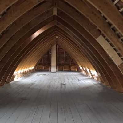 Rekonstrukce unikátního krovu střechy – soukromý objekt: na Kladensku
